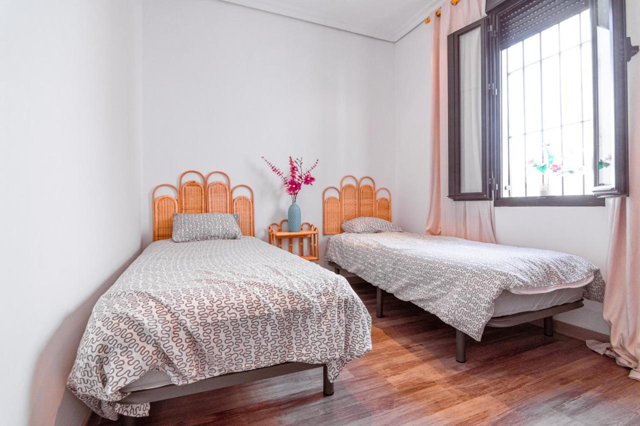 Edomus Gran Plaza Boutique Apartment Seville Ngoại thất bức ảnh